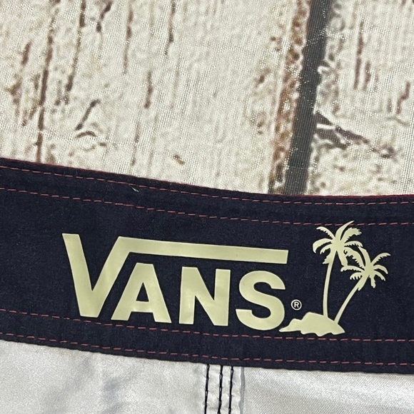 Vans Skateboarding Beach Summer Surfing Board Shorts Trunks - Picture 9 of 10